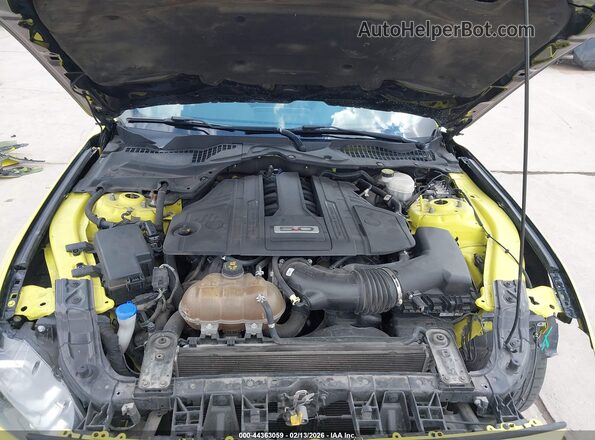 1FA6P8CF3M5116618 2021 FORD MUSTANG Желтый Вид сзади
