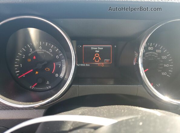 1FA6P8CF9G5205145 2016 FORD MUSTANG Green Instrument cluster view
