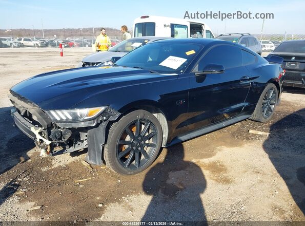 1FA6P8CF9G5262090 2016 FORD MUSTANG Черный Передняя левая четверть