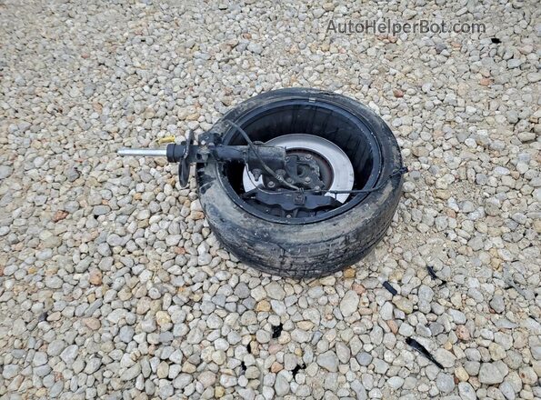 1FA6P8CFXN5135622 2022 FORD MUSTANG Черный Вид подкапотного пространства