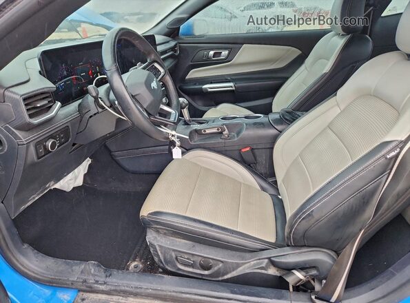1FA6P8CFXR5404014 2024 FORD MUSTANG Blue Widok wnętrza z przodu