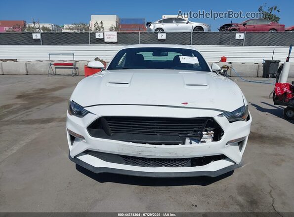 1FA6P8TH5L5141925 2020 FORD MUSTANG White Dashboard view