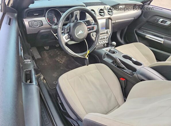 1FA6P8THXK5205052 2019 FORD MUSTANG Black Вид панелі приладів
