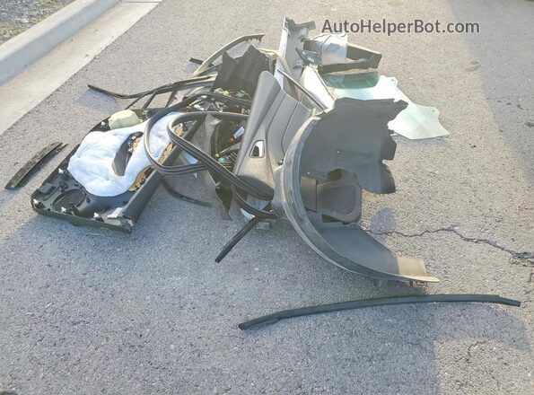 1FADP3F24GL406983 2016 FORD FOCUS Белый Вид подкапотного пространства