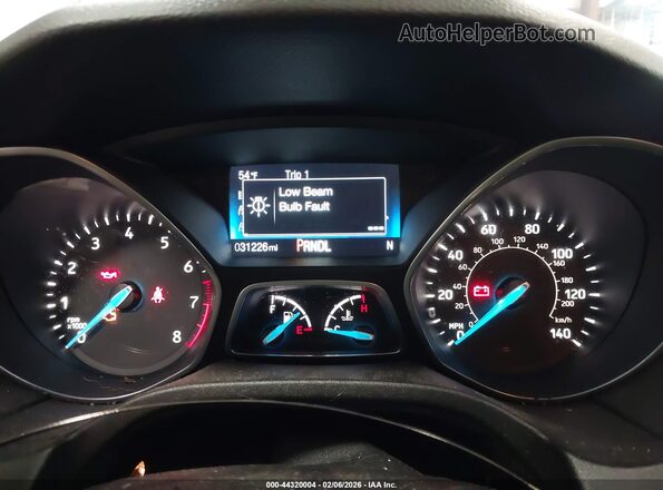 1FADP3F27HL288414 2017 FORD FOCUS Серебряный Вид задних сидений