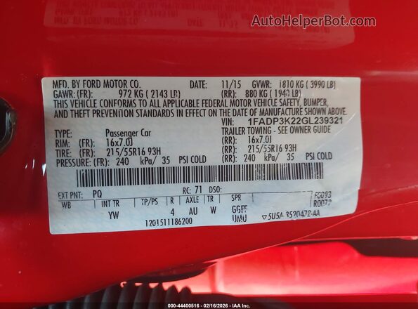1FADP3K22GL239321 2016 FORD FOCUS Red Շարժիչի բաժամունքի տեսք