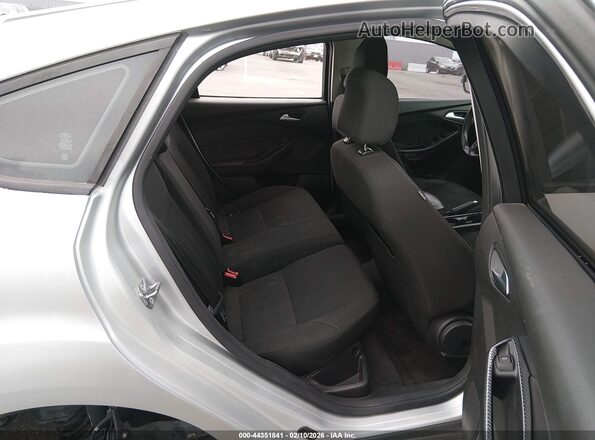 1FADP3K22GL268849 2016 FORD FOCUS Silver VIN კოდის სტიკერის ხედი