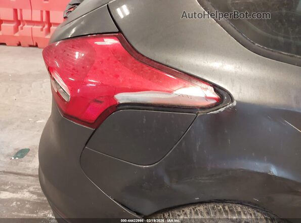 1FADP3K23GL241711 2016 FORD FOCUS Серый 