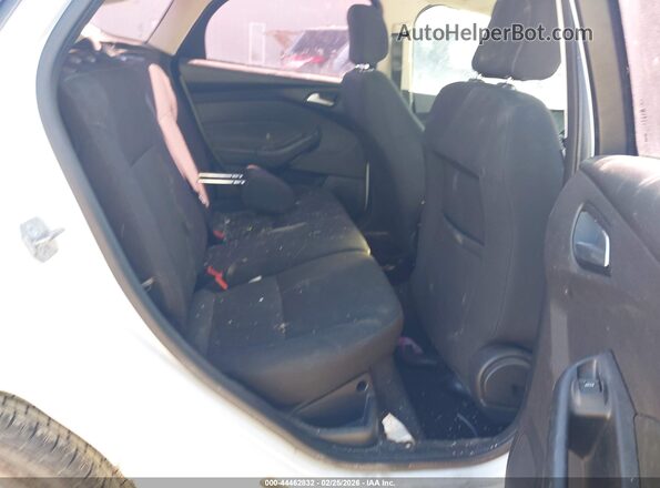 1FADP3K23JL203791 2018 FORD FOCUS White Вид наклейки з VIN-кодом