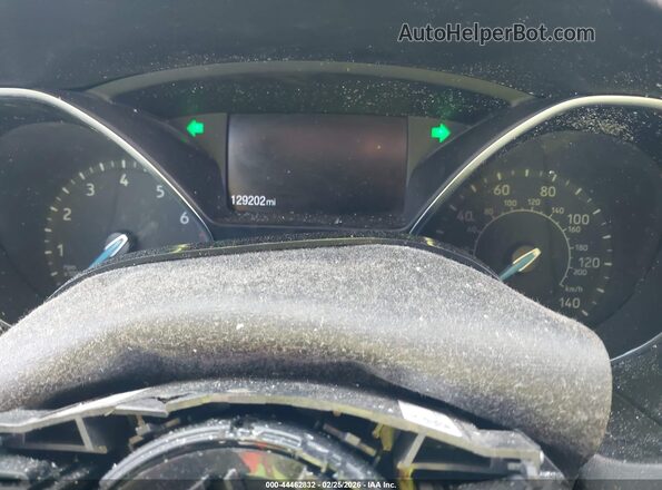 1FADP3K23JL203791 2018 FORD FOCUS White Вид задніх сидінь