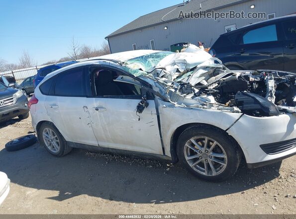 1FADP3K23JL203791 2018 FORD FOCUS White Вид задньої частини салону