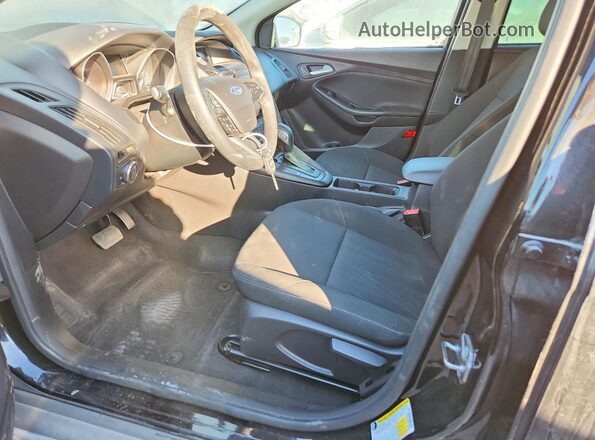 1FADP3K26JL297682 2018 FORD FOCUS Charcoal Вид салону спереду