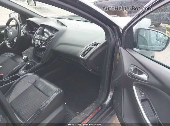 1FADP3L90HL220943 2017 FORD FOCUS ST Gray წინა სალონის ხედი