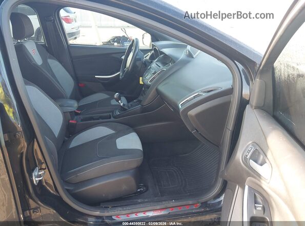 1FADP3L90HL290183 2017 FORD FOCUS ST Black Front interior view