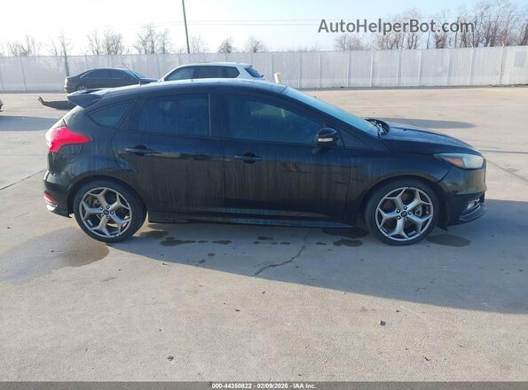 1FADP3L90HL290183 2017 FORD FOCUS ST Black Rear interior view