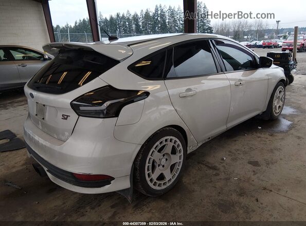 1FADP3L97JL283009 2018 FORD FOCUS ST White უკანა მარჯვენა