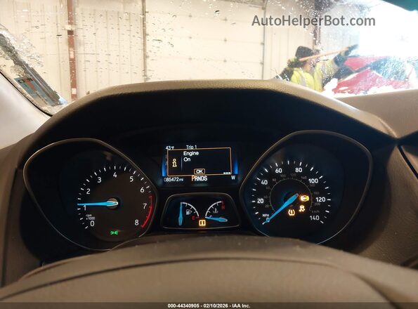 1FADP3M2XJL263161 2018 FORD FOCUS White 