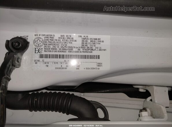 1FADP3M2XJL263161 2018 FORD FOCUS White 