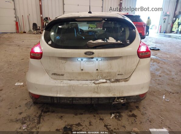 1FADP3M2XJL263161 2018 FORD FOCUS White 