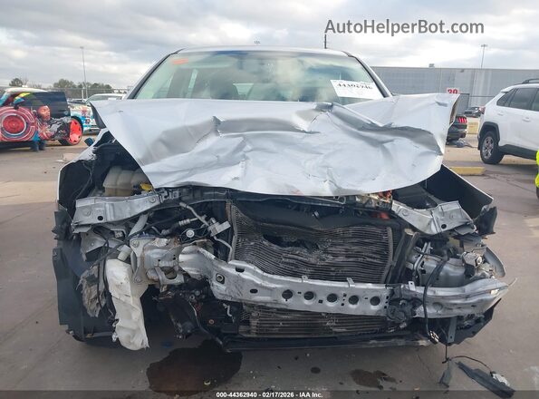 1FADP5AU4JL101043 2018 FORD C-MAX HYBRID Gray Rear interior view