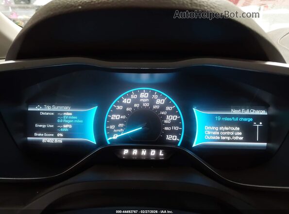 1FADP5EU9HL112673 2017 FORD C-MAX ENERGI Red Вид задніх сидінь