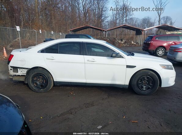 1FAHP2MK2GG101232 2016 FORD POLICE INTERCEPTOR Белый Вид задней части салона
