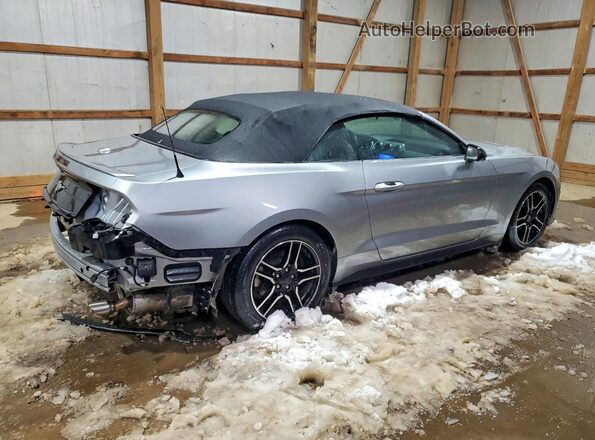 1FATP8UH3P5110230 2023 FORD MUSTANG Серебряный Задняя правая четверть