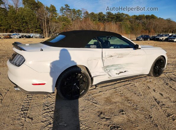 1FATP8UH9G5251710 2016 FORD MUSTANG White 