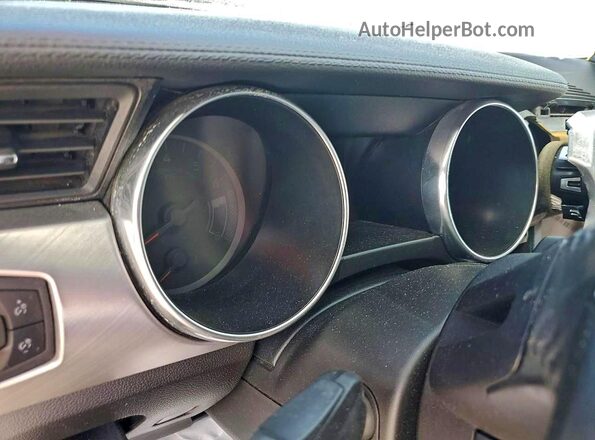 1FATP8UHXL5125317 2020 FORD MUSTANG Серебряный Вид задних сидений