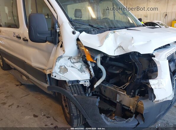 1FBAX2C84NKA54625 2022 FORD PASSENGER White 