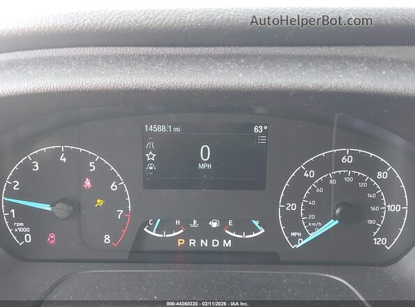 1FBAX2C84PKB53058 2023 FORD PASSENGER White Հետևի նստատեղերի տեսք