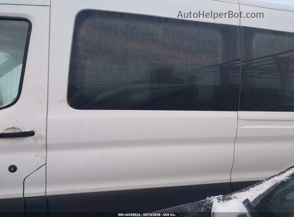 1FBAX2C8XRKB57487 2024 FORD PASSENGER White 