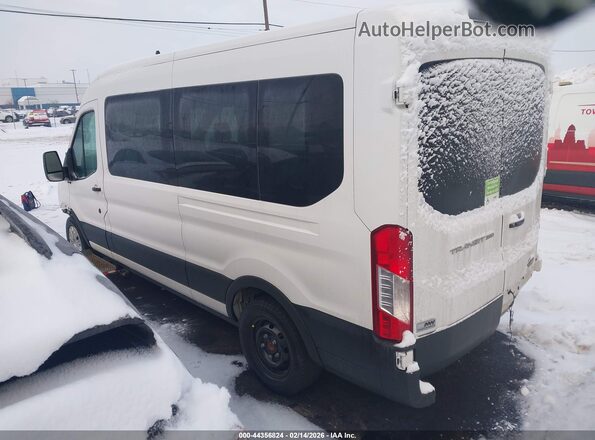 1FBAX2C8XRKB57487 2024 FORD PASSENGER White Trasero izquierdo