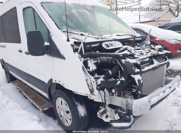 1FBAX2C8XRKB57487 2024 FORD PASSENGER White 