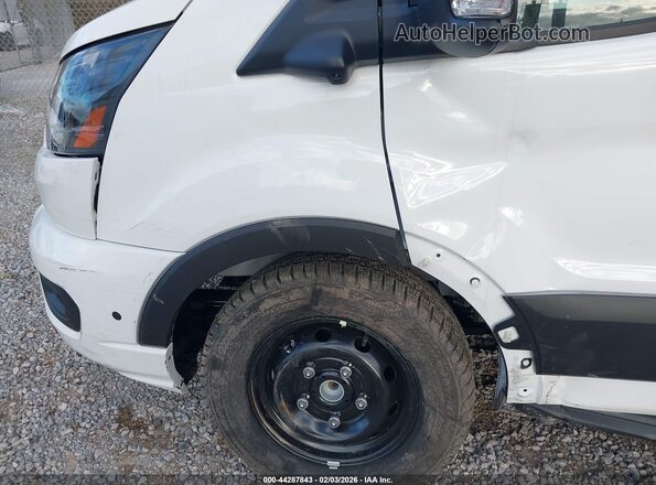 1FBAX2Y82TKA13576 2026 FORD PASSENGER White 