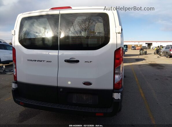 1FBAX2Y83NKA83798 2022 FORD PASSENGER Белый 