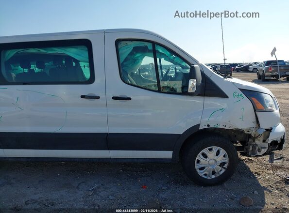 1FBAX2Y84RKA17041 2024 FORD PASSENGER White 