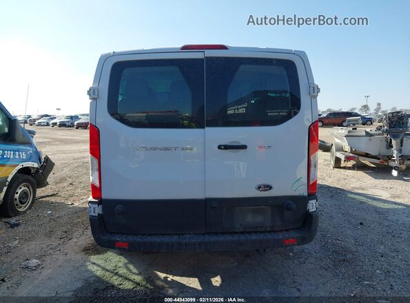 1FBAX2Y84RKA17041 2024 FORD PASSENGER White 