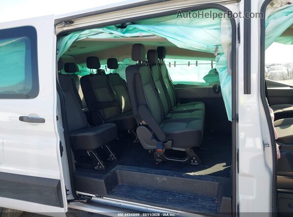1FBAX2Y84RKA17041 2024 FORD PASSENGER White Vista de la etiqueta del VIN
