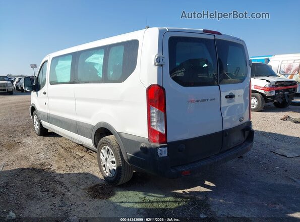 1FBAX2Y84RKA17041 2024 FORD PASSENGER White Trasero izquierdo