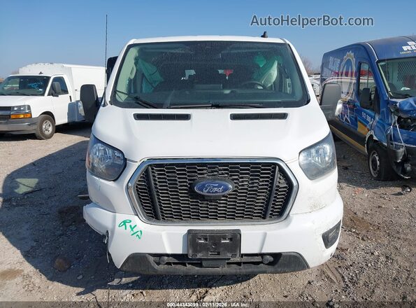 1FBAX2Y84RKA17041 2024 FORD PASSENGER White Vista del cuadro de instrumentos