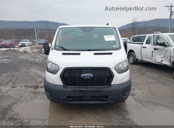 1FBAX2Y87PKA86514 2023 FORD PASSENGER White Widok zestawu wskaźników