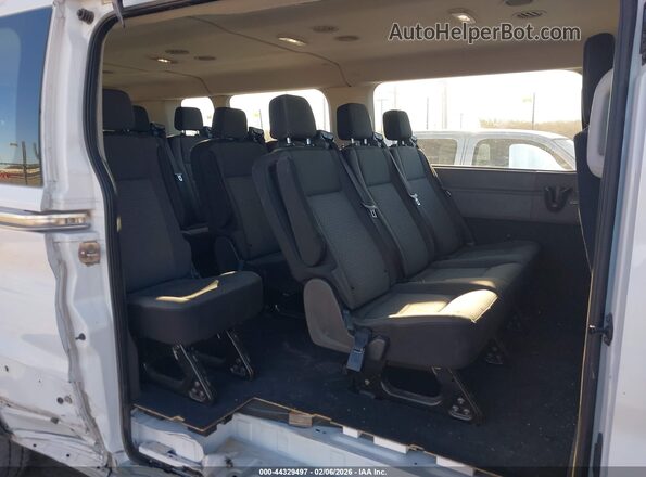 1FBAX2Y88RKA83446 2024 FORD PASSENGER White VIN կոդի պիտակի տեսք