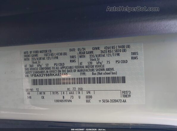 1FBAX2Y88RKA83446 2024 FORD PASSENGER White Շարժիչի բաժամունքի տեսք