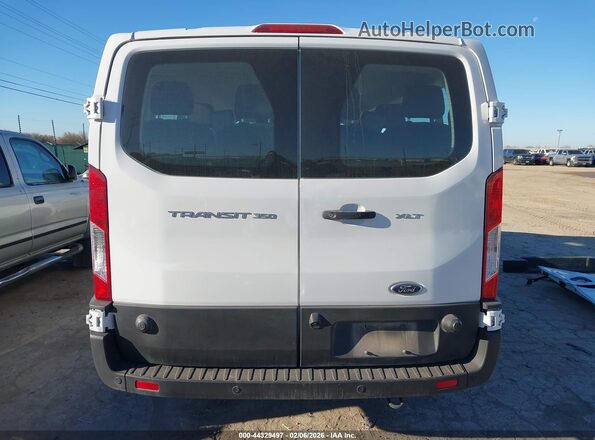1FBAX2Y88RKA83446 2024 FORD PASSENGER White 