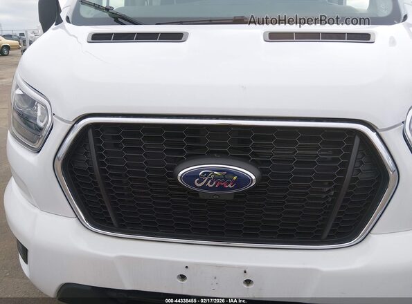1FBAX2YG4PKA93752 2023 FORD PASSENGER White 