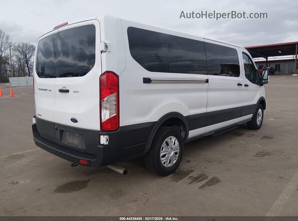 1FBAX2YG4PKA93752 2023 FORD PASSENGER White 