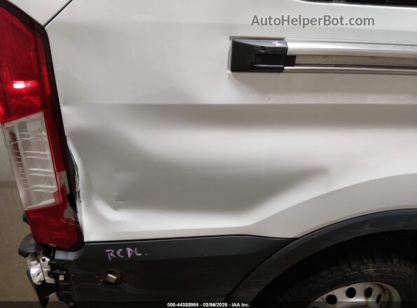 1FBAX9Y83LKB23528 2020 FORD PASSENGER White Front view
