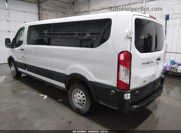 1FBAX9Y83LKB23528 2020 FORD PASSENGER White Rear left