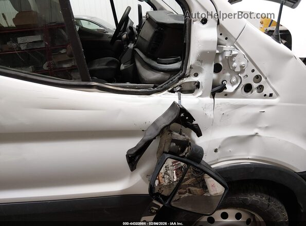 1FBAX9Y83LKB23528 2020 FORD PASSENGER White 